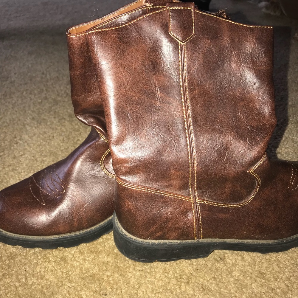 Girls cowboy boots